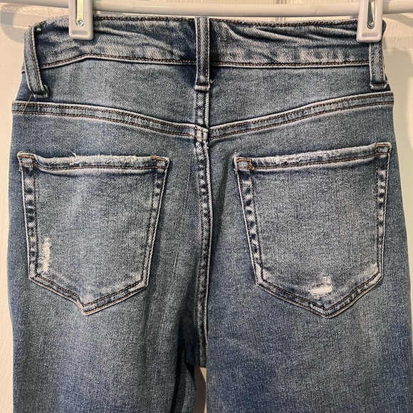 Woman's ALTAR'D State jeans - Picture 4 of 7